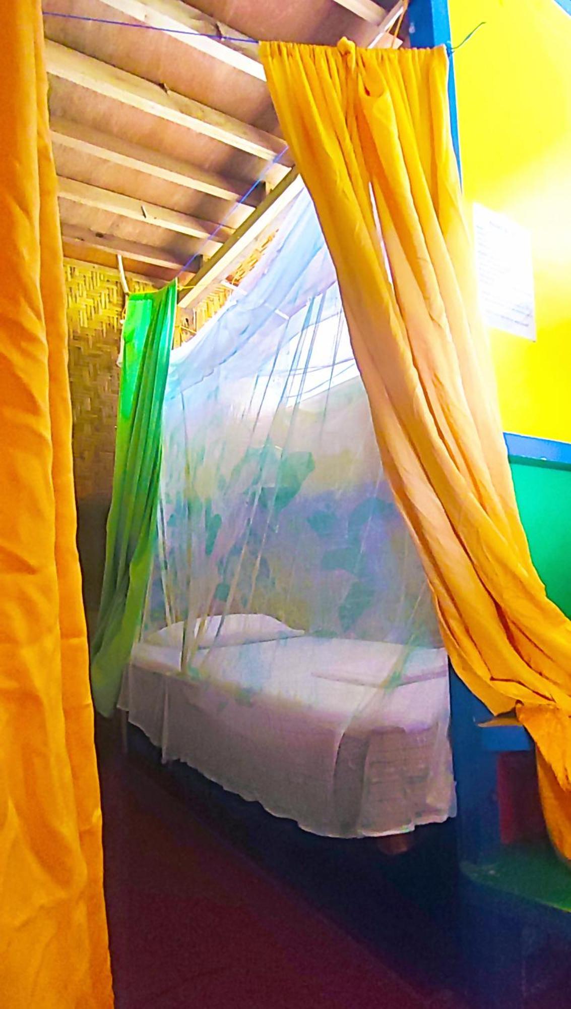 The Rabbit Tree Hostel Gili Meno Exterior foto