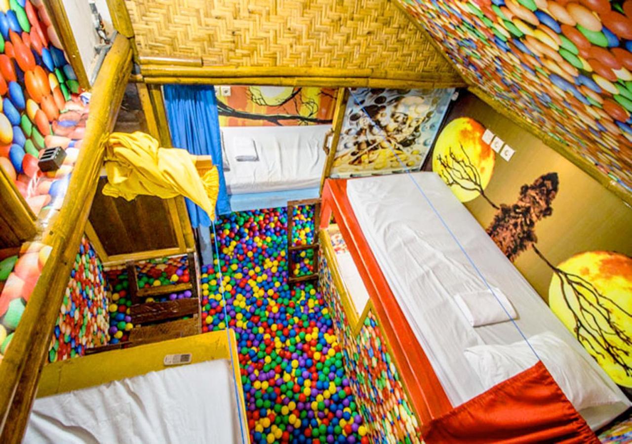 The Rabbit Tree Hostel Gili Meno Exterior foto