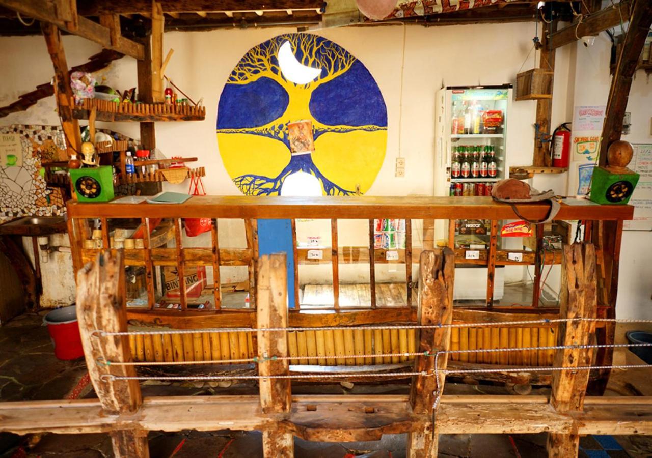 The Rabbit Tree Hostel Gili Meno Exterior foto
