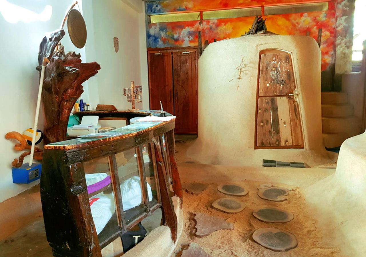The Rabbit Tree Hostel Gili Meno Exterior foto
