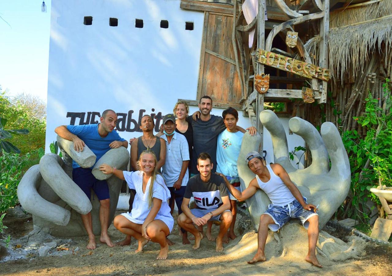 The Rabbit Tree Hostel Gili Meno Exterior foto
